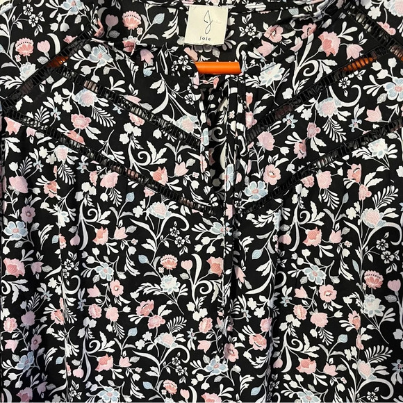 Joie  Top - Picture 2 of 4